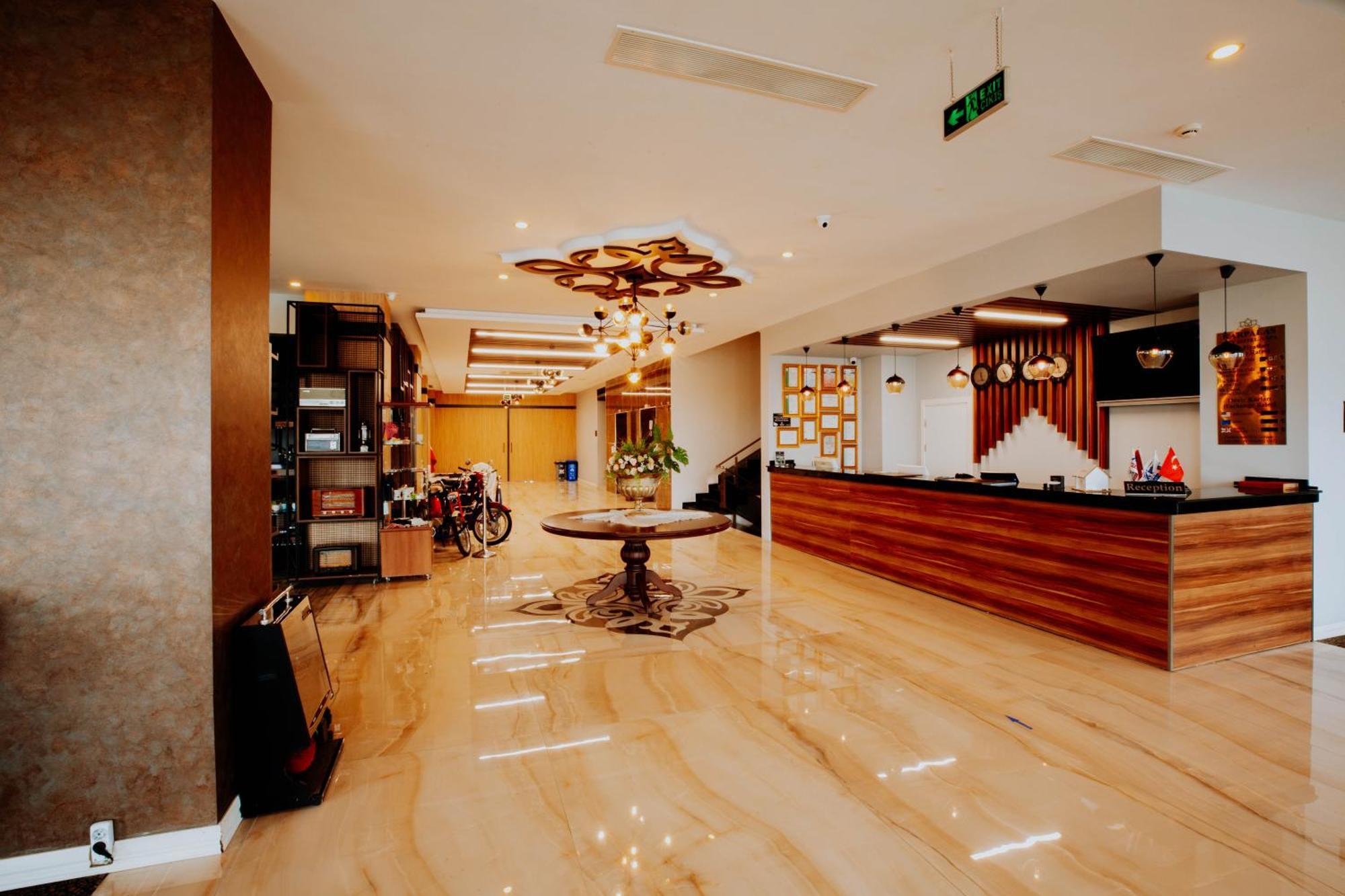 Karpalas City Hotel & Spa Bolu Zewnętrze zdjęcie